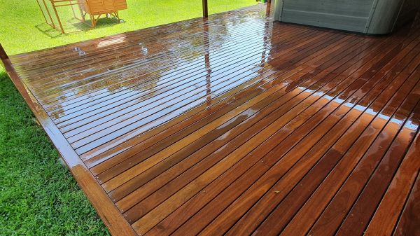 Cost of Deck Enlargement in Vista